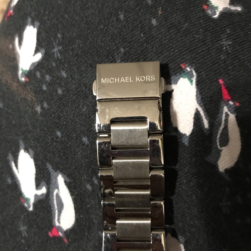 Mk watch - Picture 2 of 5